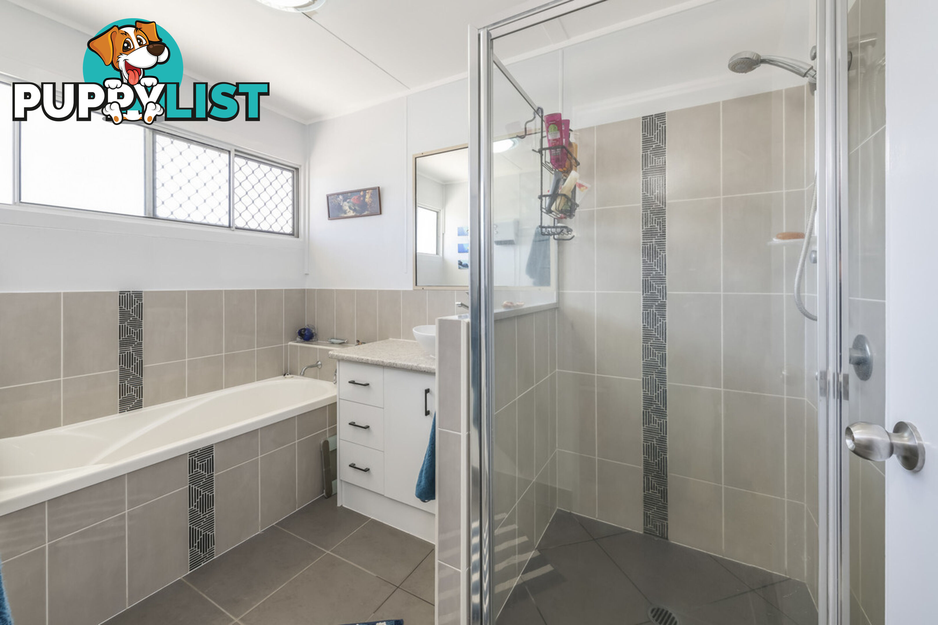 19 Club Avenue, MOORE PARK BEACH QLD 4670