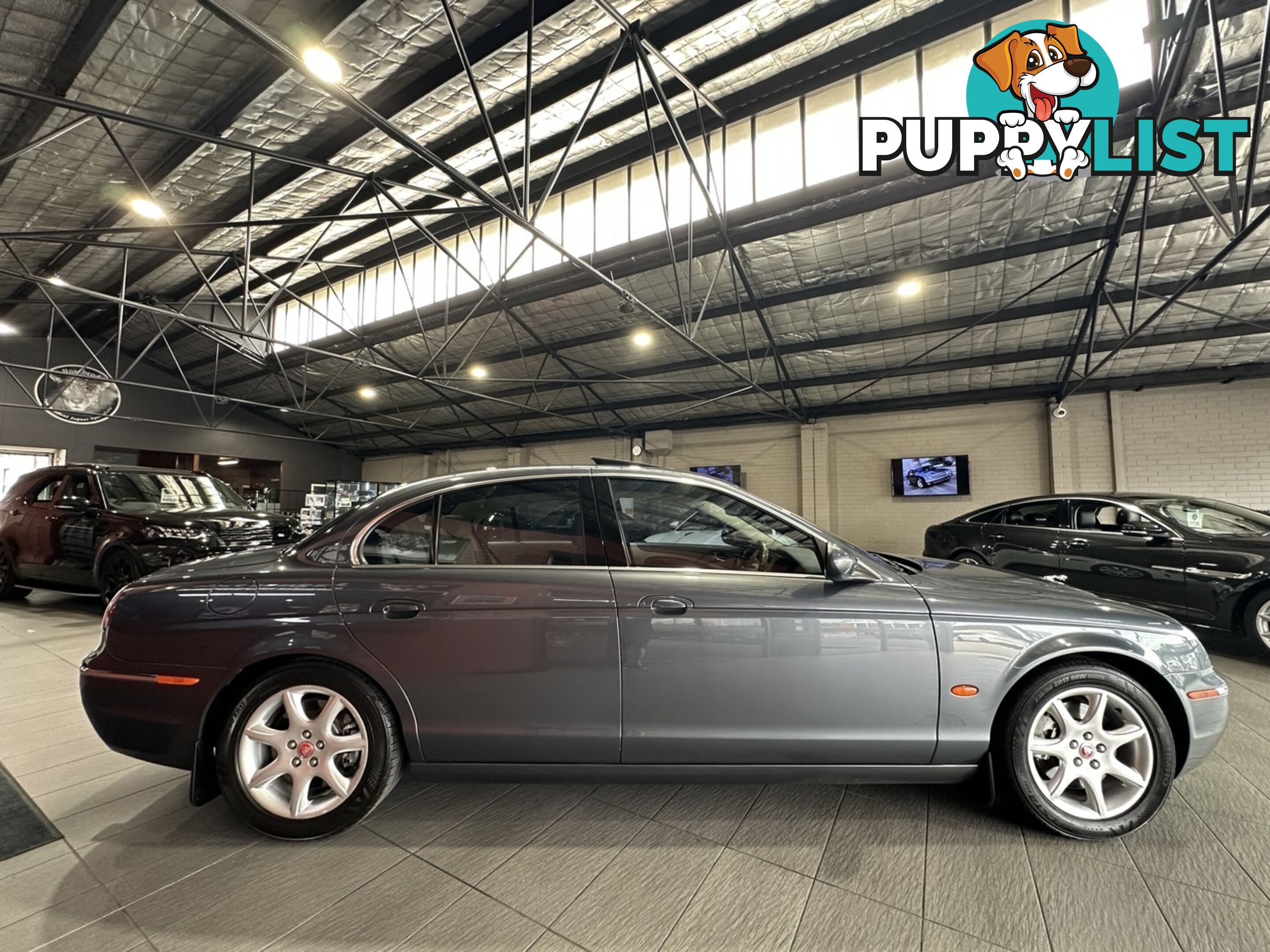 2005 JAGUAR S-TYPE  X204 LUXURY SEDAN