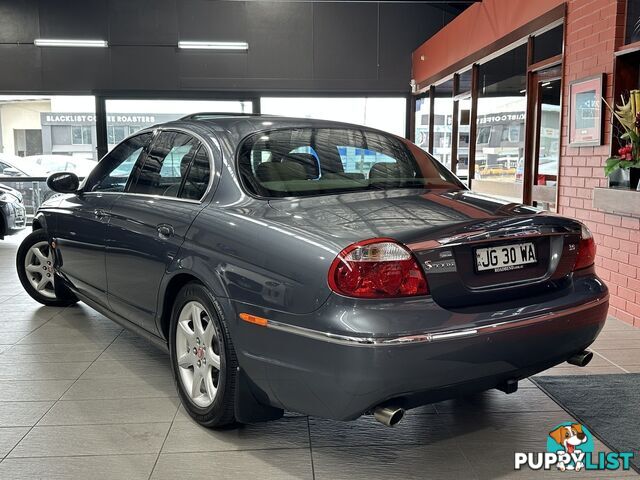 2005 JAGUAR S-TYPE  X204 LUXURY SEDAN