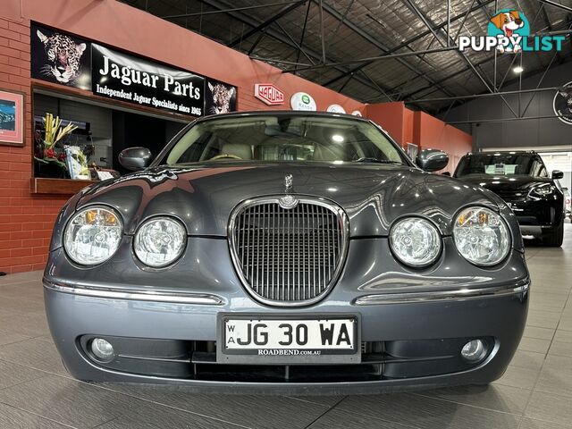 2005 JAGUAR S-TYPE  X204 LUXURY SEDAN