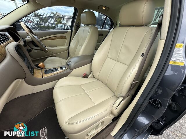 2005 JAGUAR S-TYPE  X204 LUXURY SEDAN