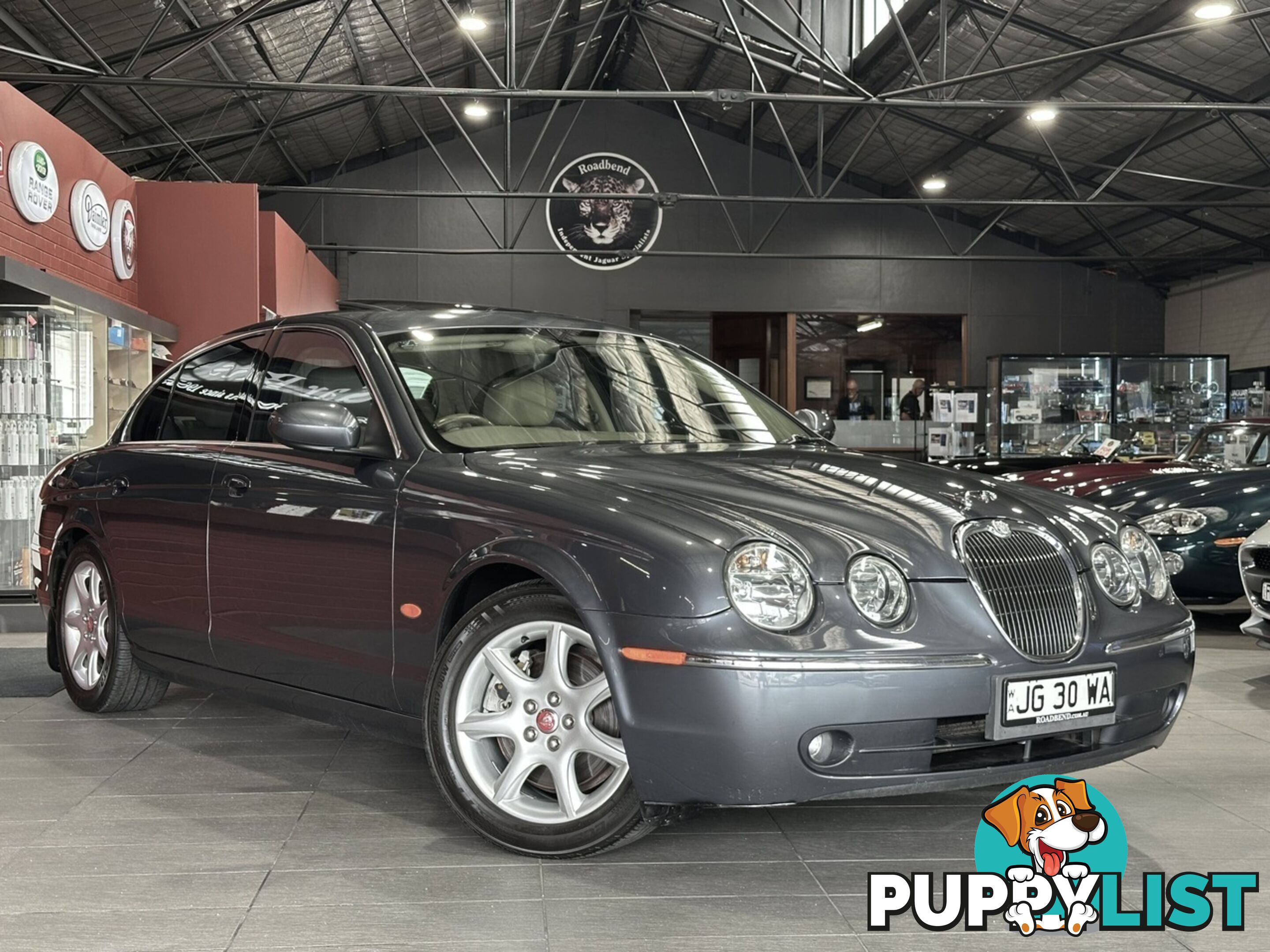 2005 JAGUAR S-TYPE  X204 LUXURY SEDAN