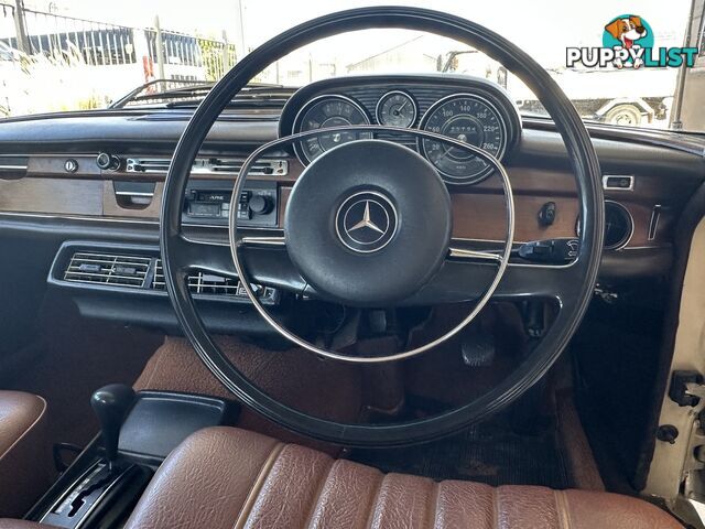 1972 MERCEDES-BENZ 280  W108 SEDAN