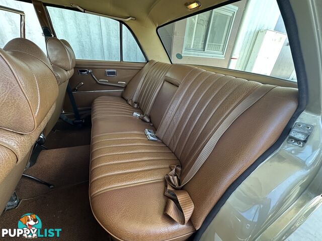 1972 MERCEDES-BENZ 280  W108 SEDAN