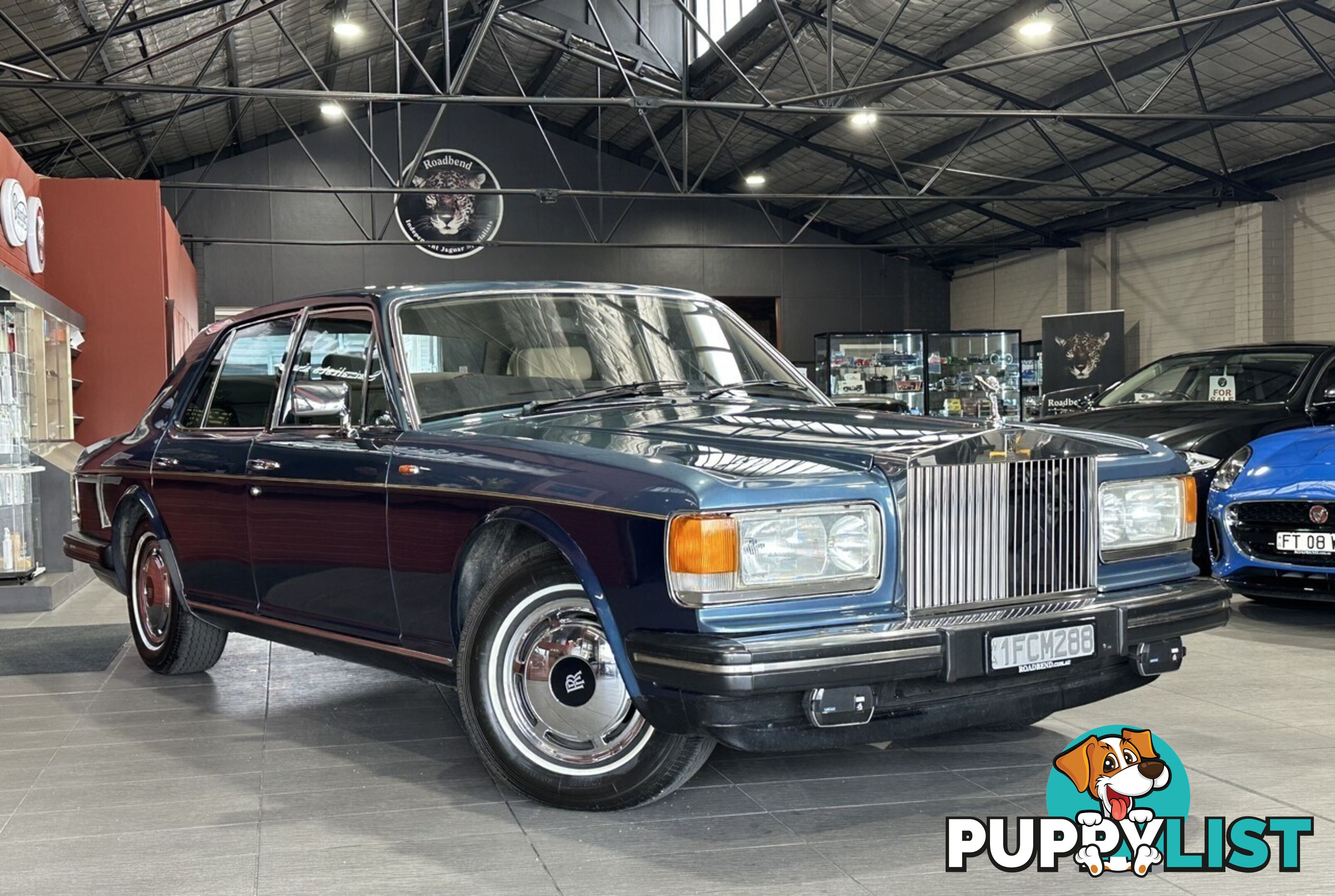 1986 ROLLS-ROYCE SILVER SPIRIT   SEDAN