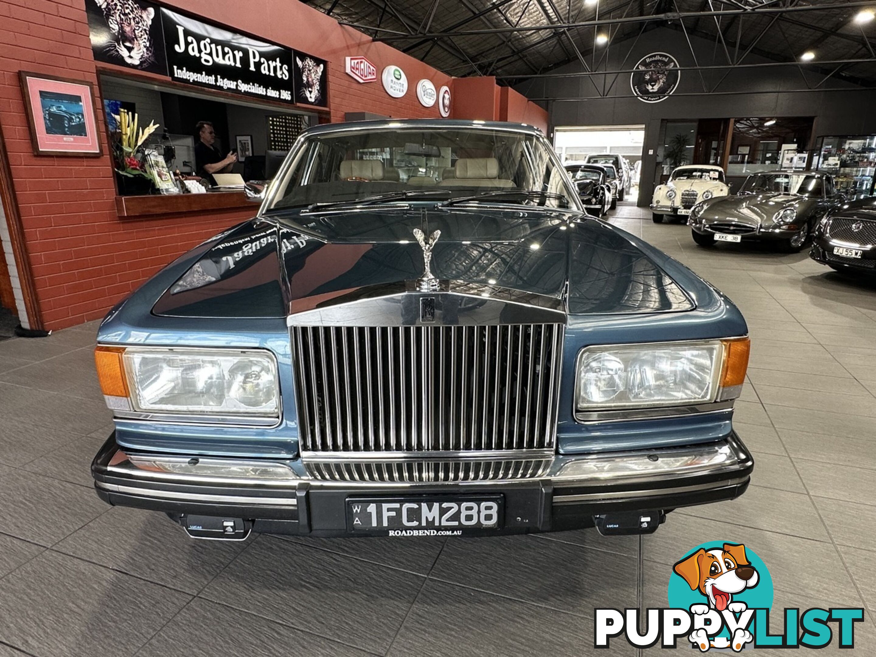 1986 ROLLS-ROYCE SILVER SPIRIT   SEDAN