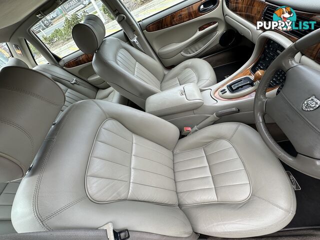 1998 JAGUAR SOVEREIGN  1999 X308 SEDAN