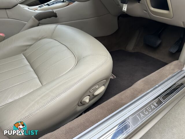 1998 JAGUAR SOVEREIGN  1999 X308 SEDAN