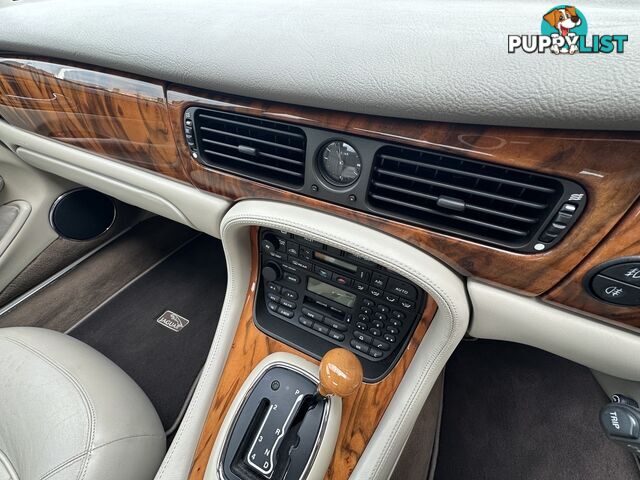 1998 JAGUAR SOVEREIGN  1999 X308 SEDAN