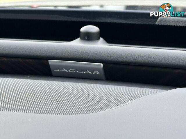 2017 JAGUAR XF  2018 X260 17MY PORTFOLIO AUTOMATIC SEDAN