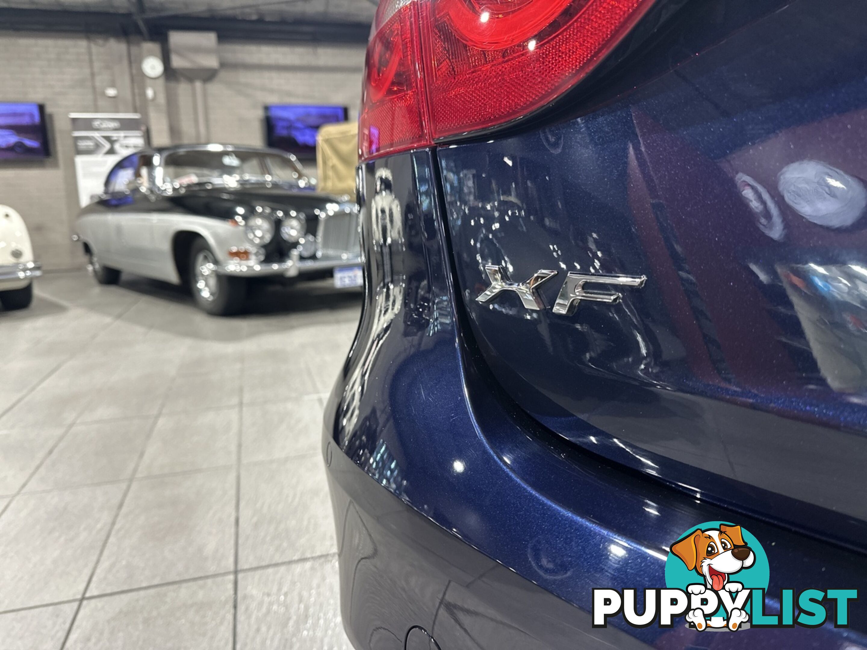 2017 JAGUAR XF  2018 X260 17MY PORTFOLIO AUTOMATIC SEDAN