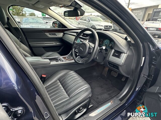 2017 JAGUAR XF  2018 X260 17MY PORTFOLIO AUTOMATIC SEDAN