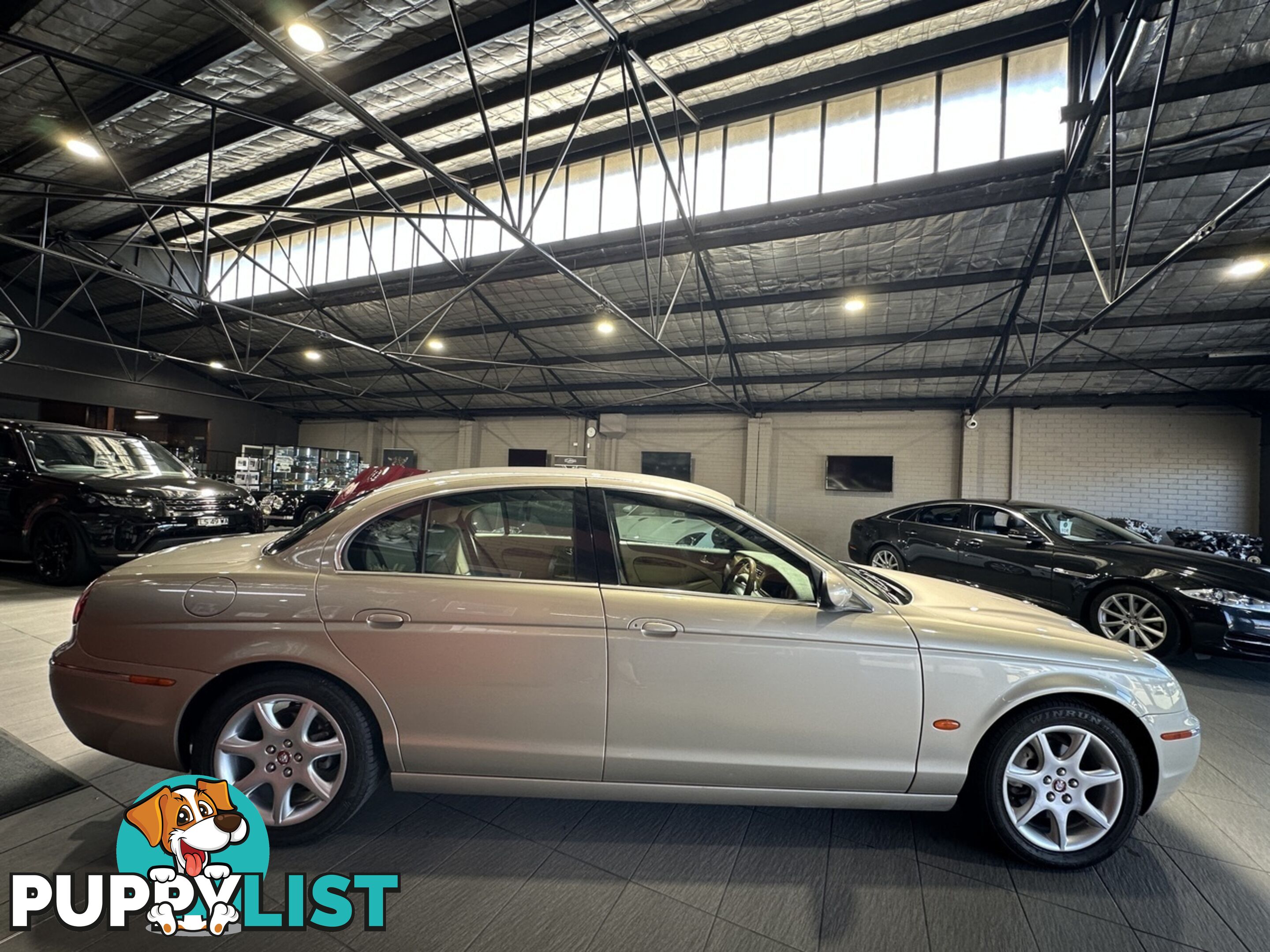 2005 JAGUAR S-TYPE  X204 LUXURY SEDAN