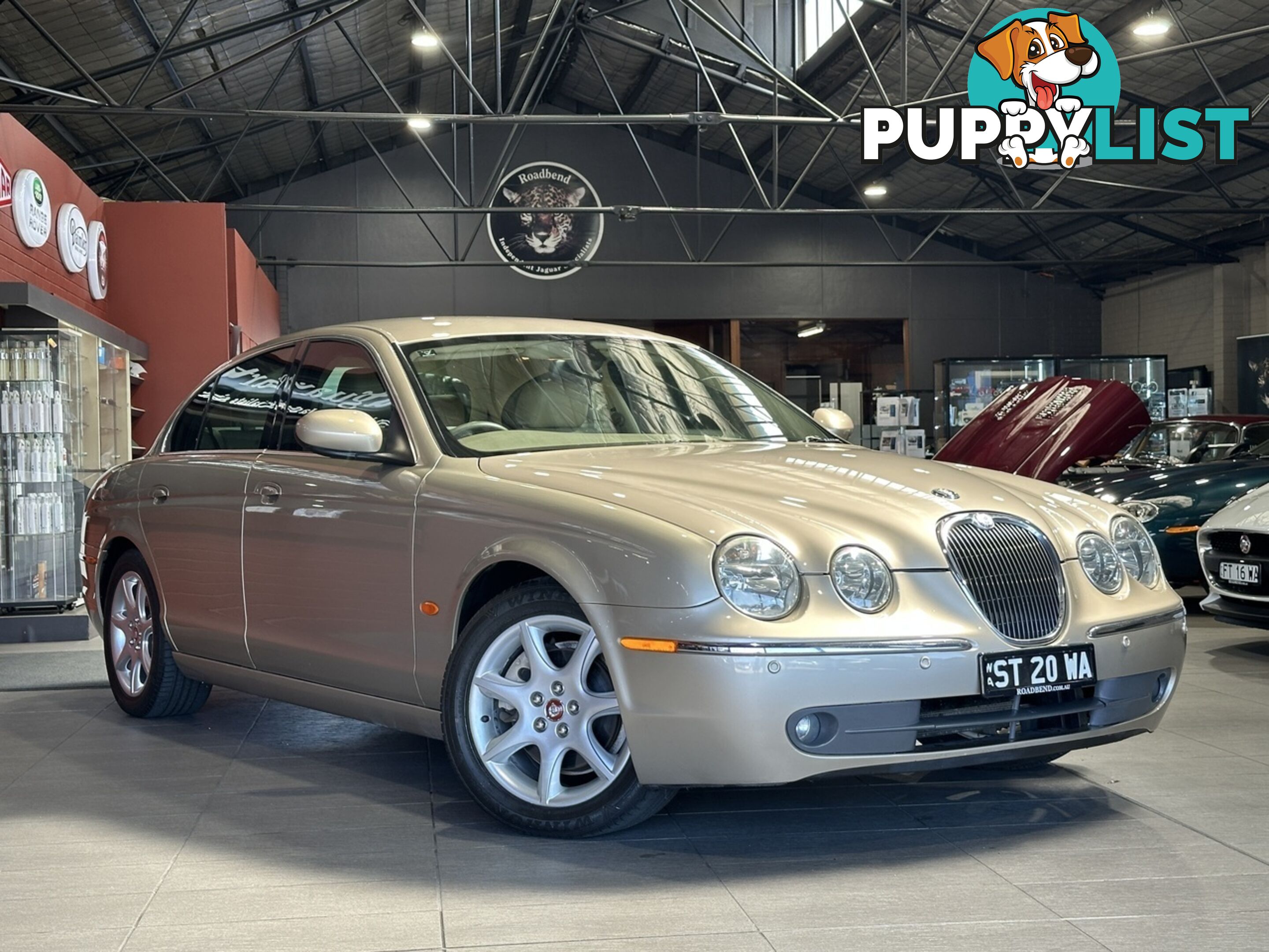 2005 JAGUAR S-TYPE  X204 LUXURY SEDAN