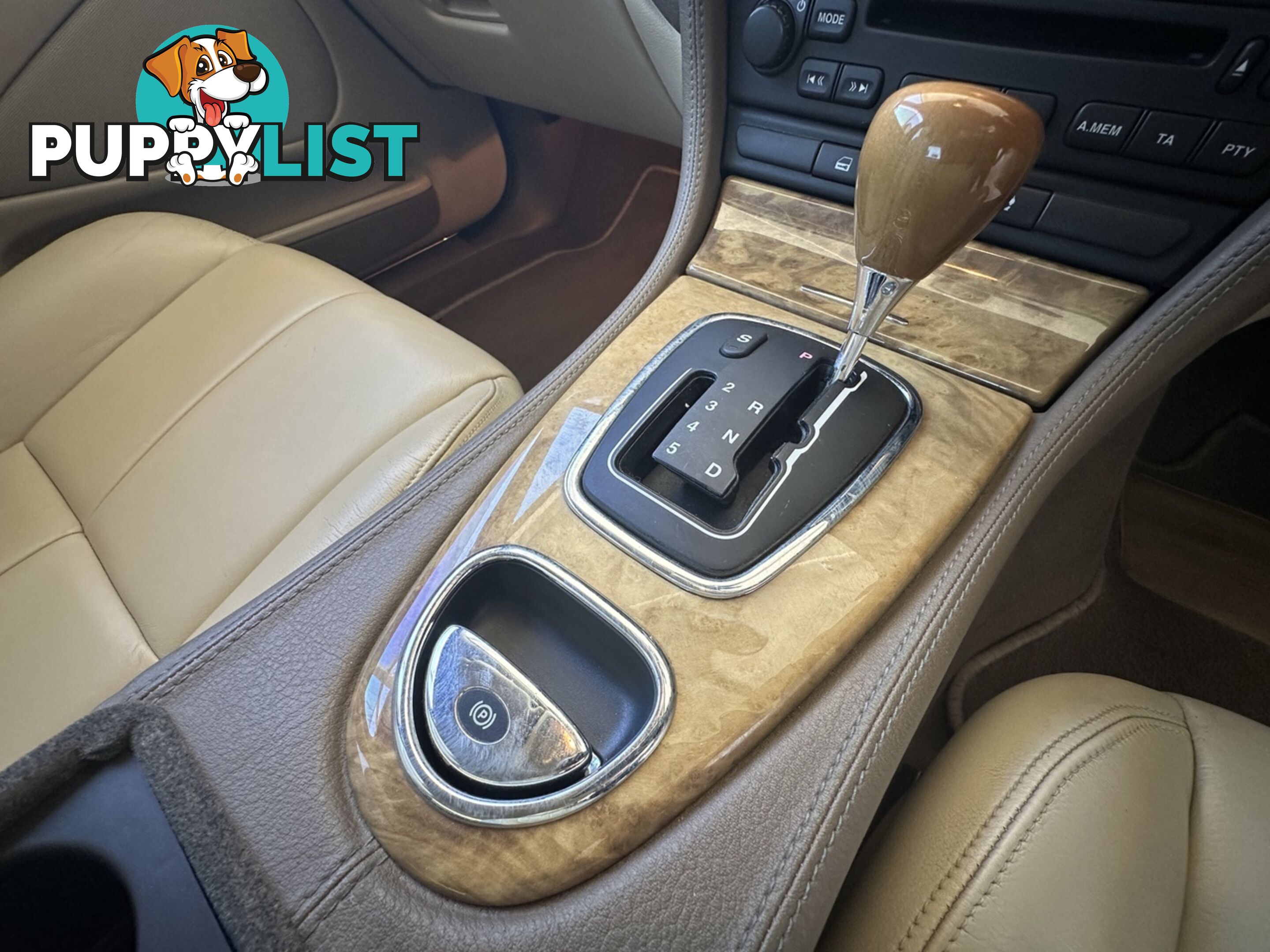 2005 JAGUAR S-TYPE  X204 LUXURY SEDAN