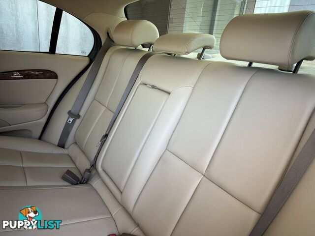 2005 JAGUAR S-TYPE  X204 LUXURY SEDAN