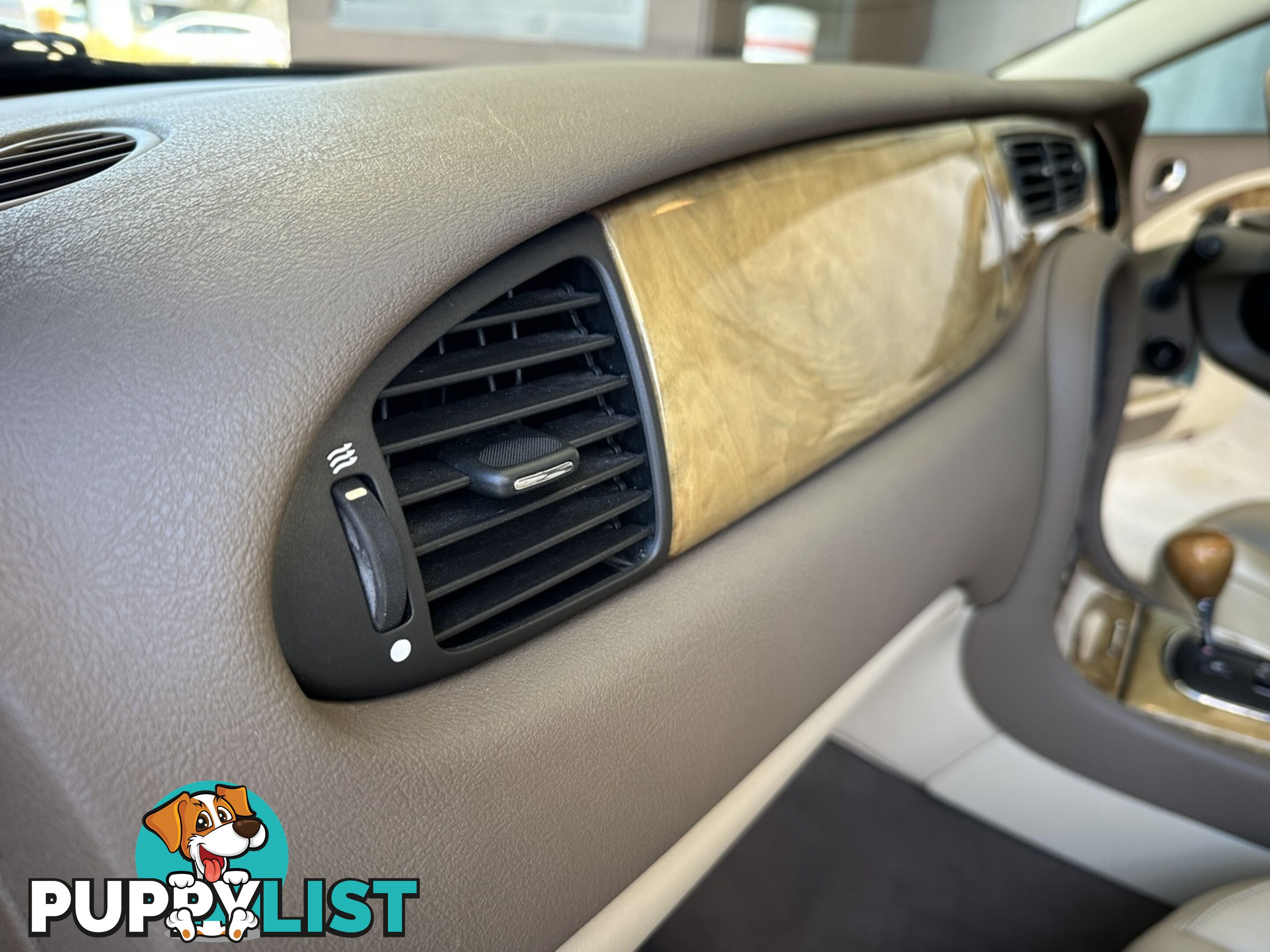 2005 JAGUAR S-TYPE  X204 LUXURY SEDAN