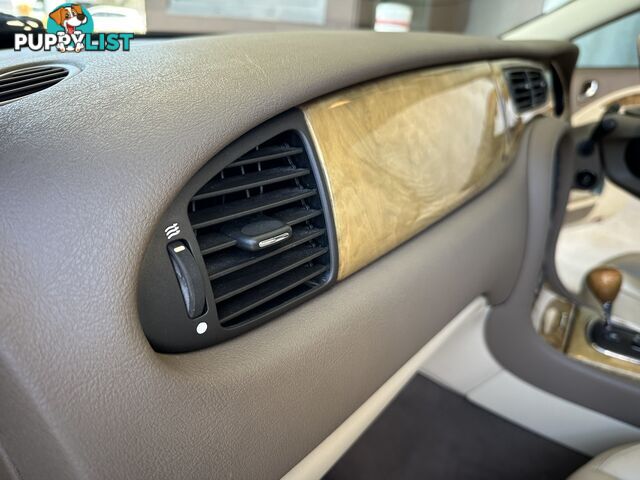 2005 JAGUAR S-TYPE  X204 LUXURY SEDAN