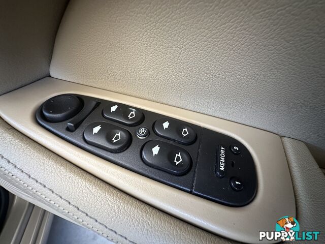 2005 JAGUAR S-TYPE  X204 LUXURY SEDAN