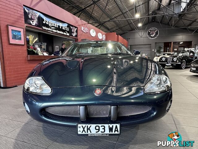 2001 JAGUAR XKR  X100 2001MY CLASSIC COUPE