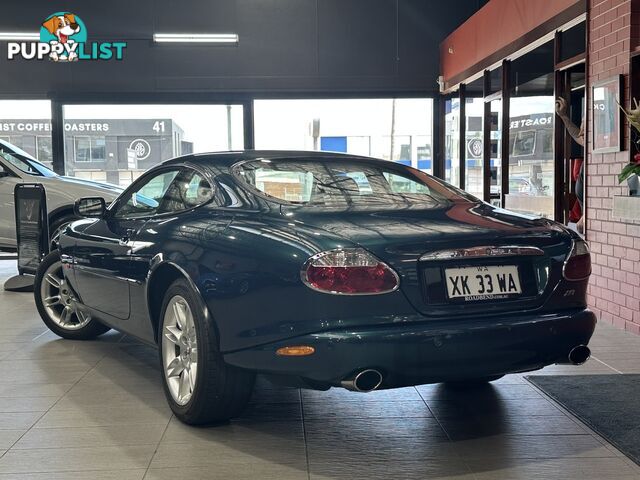 2002 JAGUAR XK8  2002MY CLASSIC COUPE