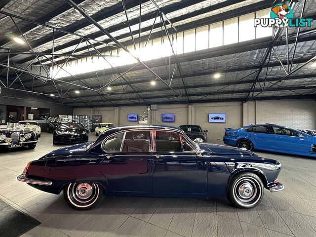 1966 DAIMLER SOVEREIGN  420 SEDAN