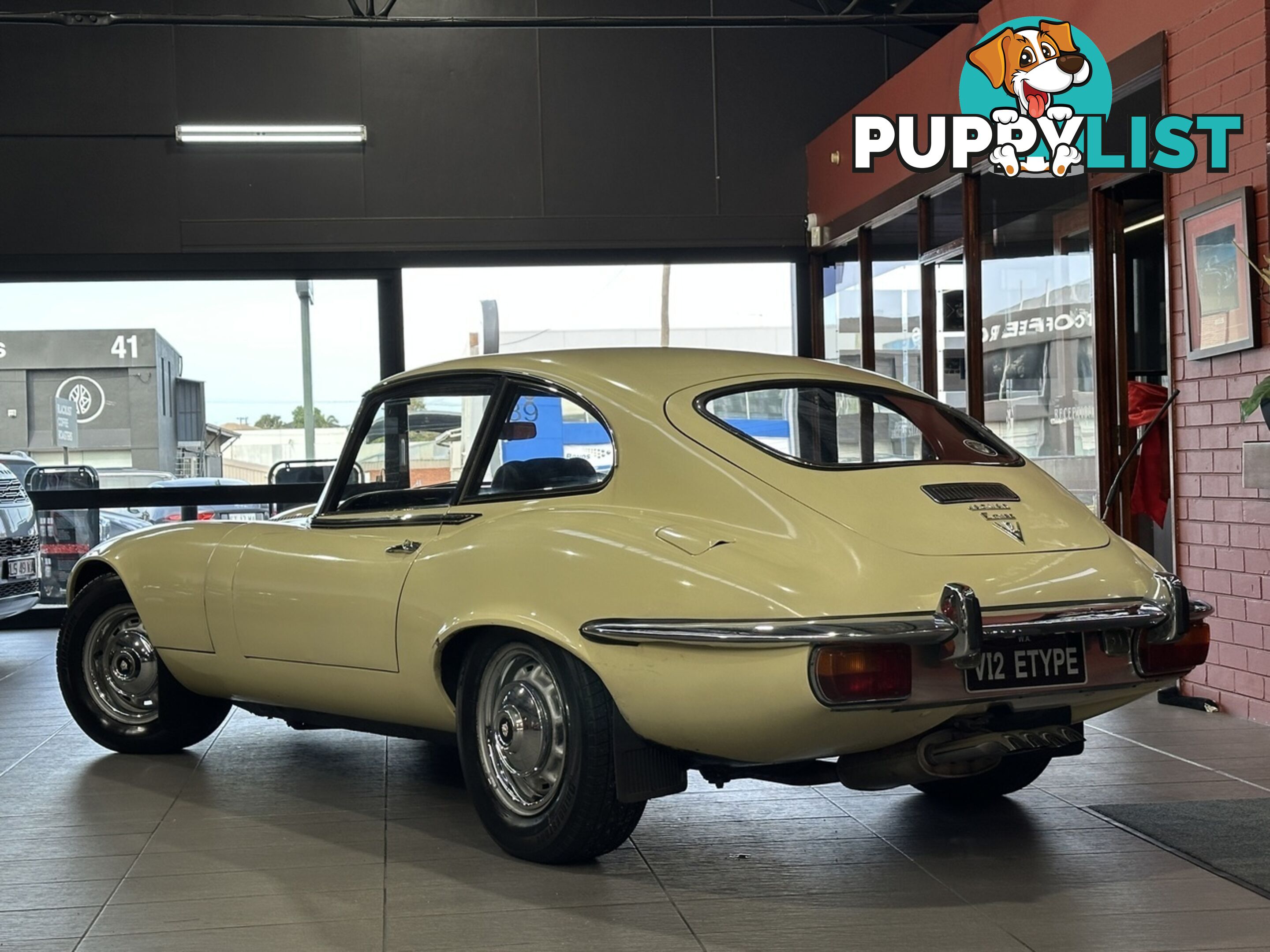 1972 JAGUAR E-TYPE  1971 SERIES 3 22 COUPE