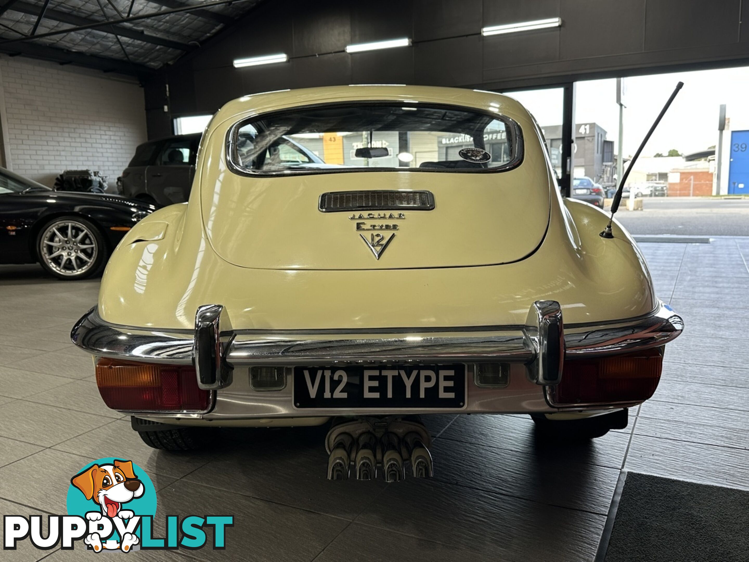 1972 JAGUAR E-TYPE  1971 SERIES 3 22 COUPE