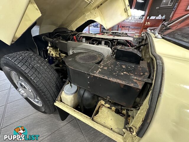 1972 JAGUAR E-TYPE  1971 SERIES 3 22 COUPE