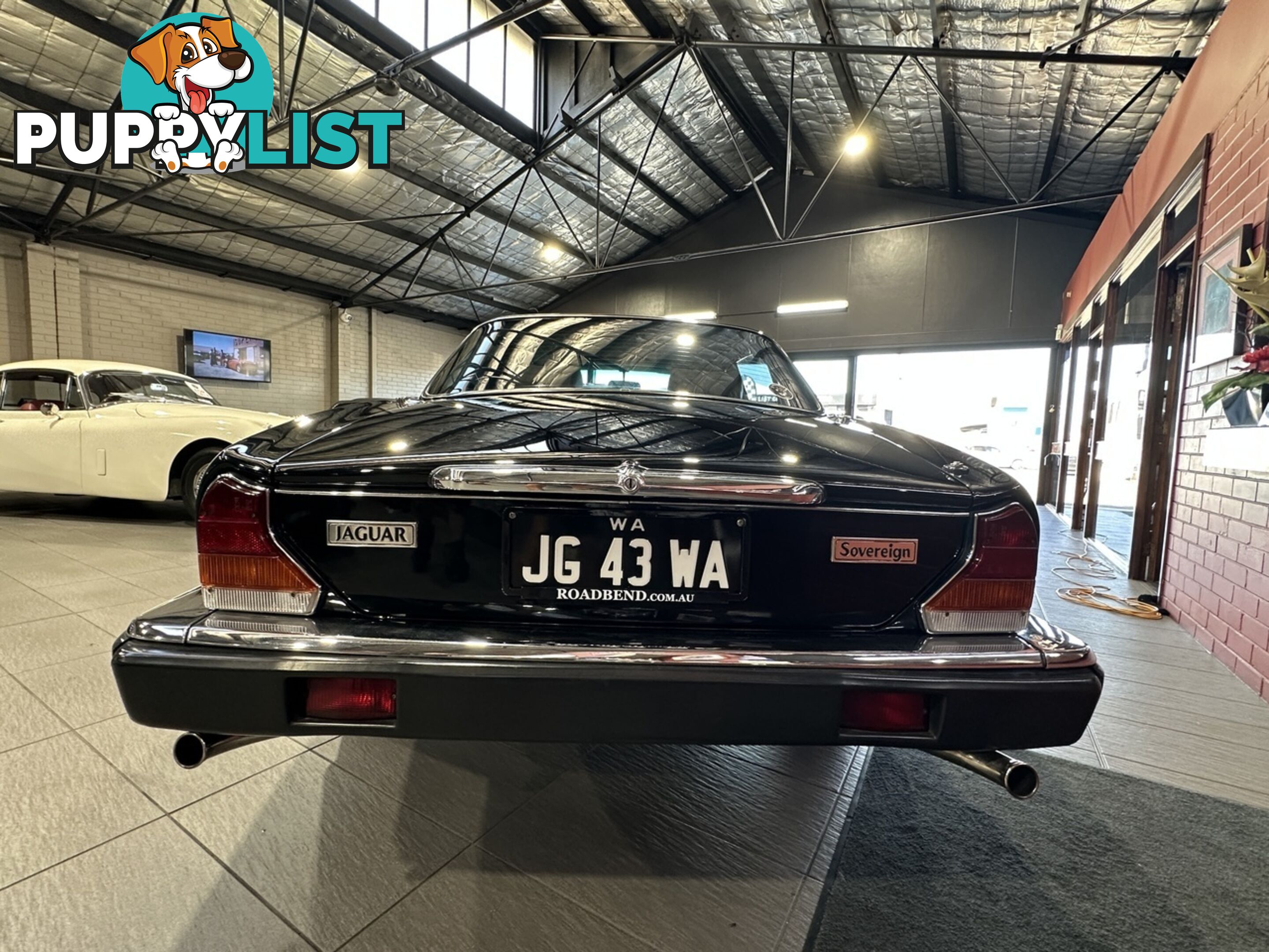 1986 JAGUAR XJ6  SERIES III SOVEREIGN SEDAN