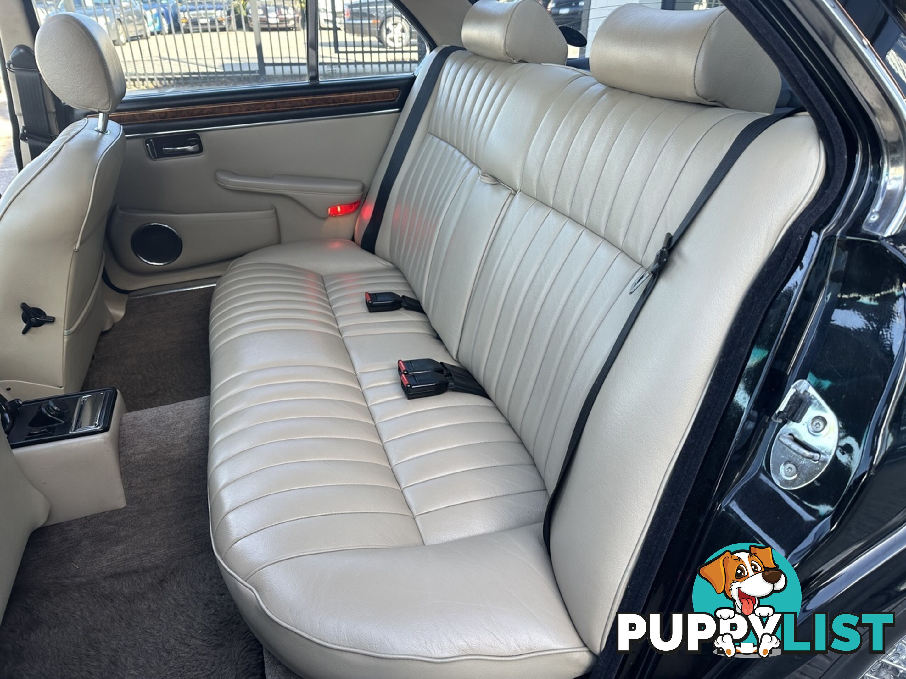 1986 JAGUAR XJ6  SERIES III SOVEREIGN SEDAN