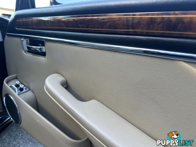 1986 JAGUAR XJ6  SERIES III SOVEREIGN SEDAN