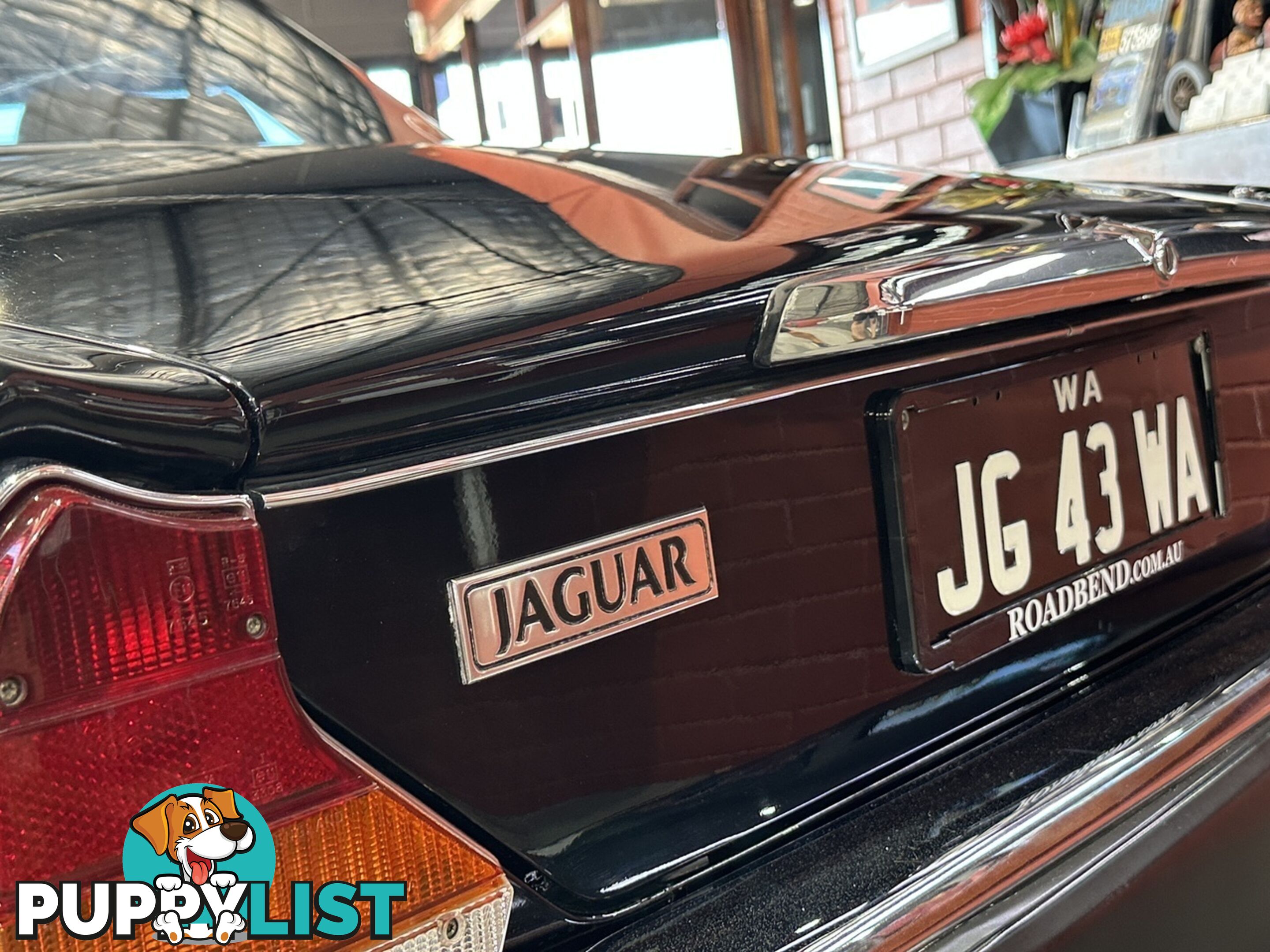 1986 JAGUAR XJ6  SERIES III SOVEREIGN SEDAN