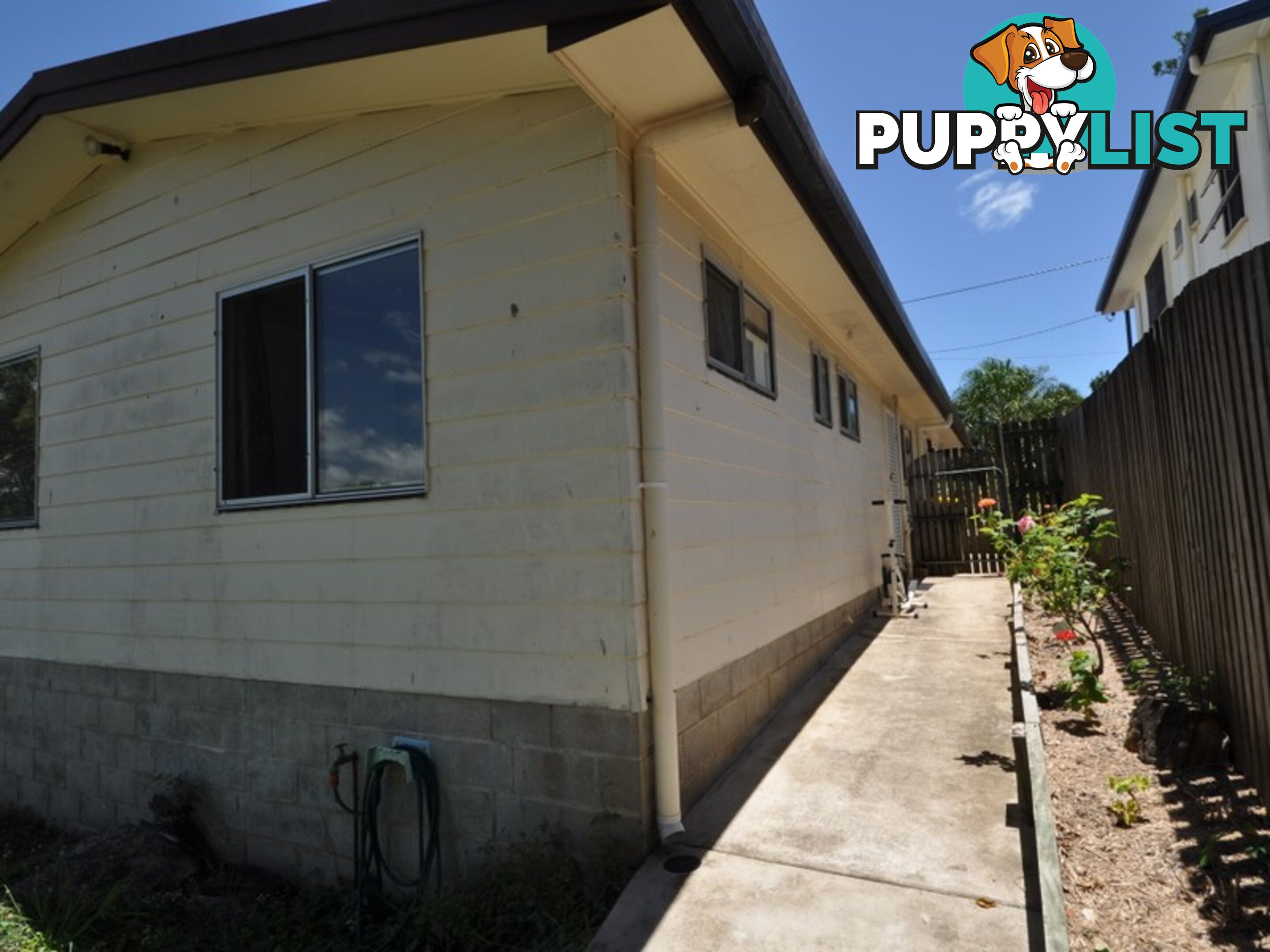 46 Poplar street COOEE BAY QLD 4703