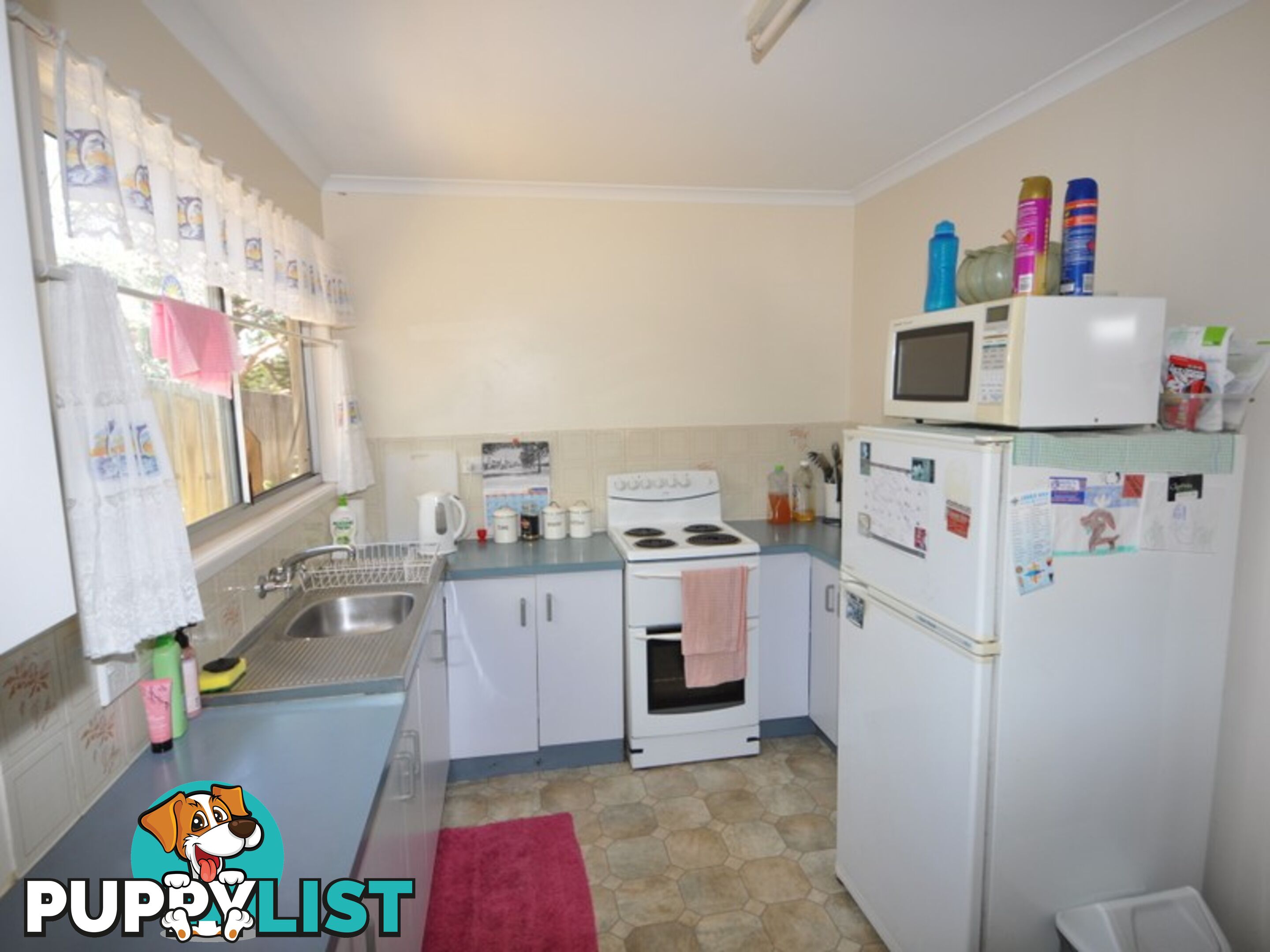 46 Poplar street COOEE BAY QLD 4703