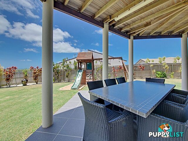 11 Pitcairn Court PACIFIC HEIGHTS QLD 4703