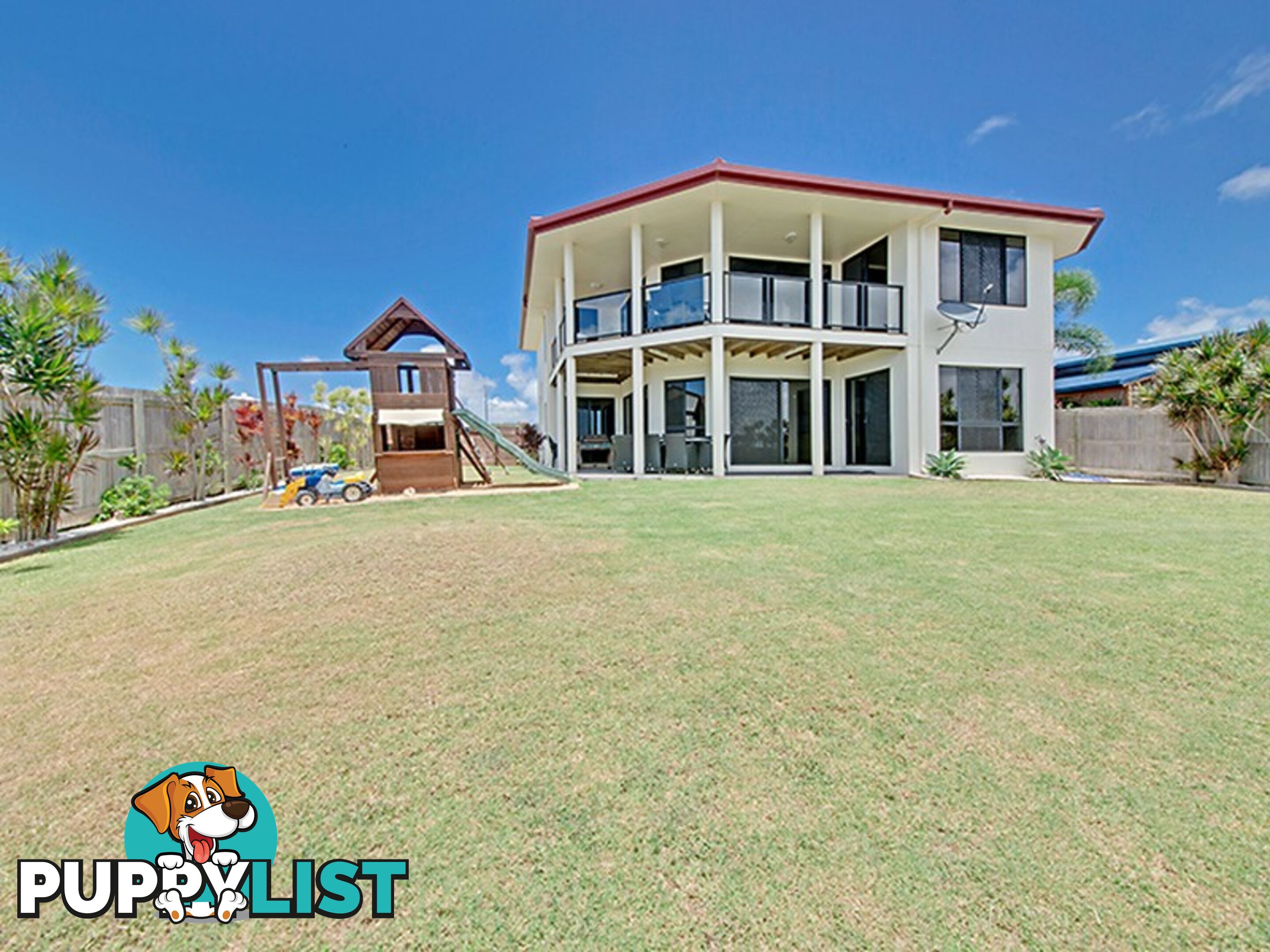 11 Pitcairn Court PACIFIC HEIGHTS QLD 4703