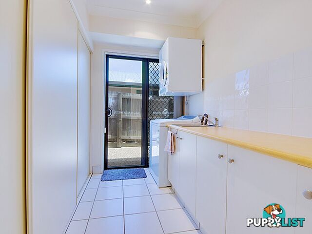 11 Pitcairn Court PACIFIC HEIGHTS QLD 4703