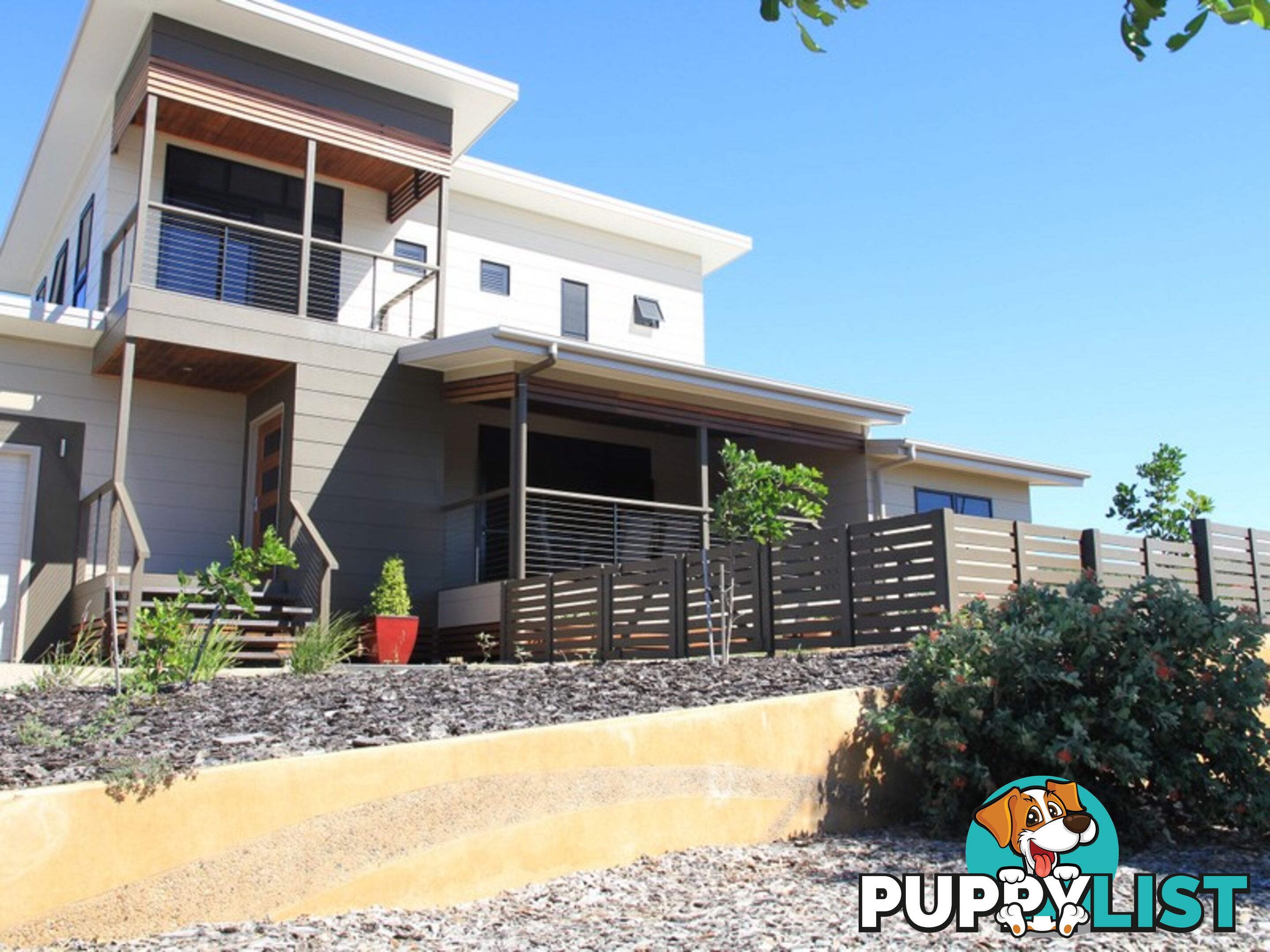 2 Brahminy Place (Seaspray) ZILZIE QLD 4710