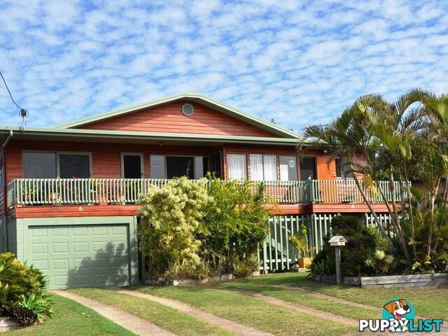 6 Maida Street COOEE BAY QLD 4703