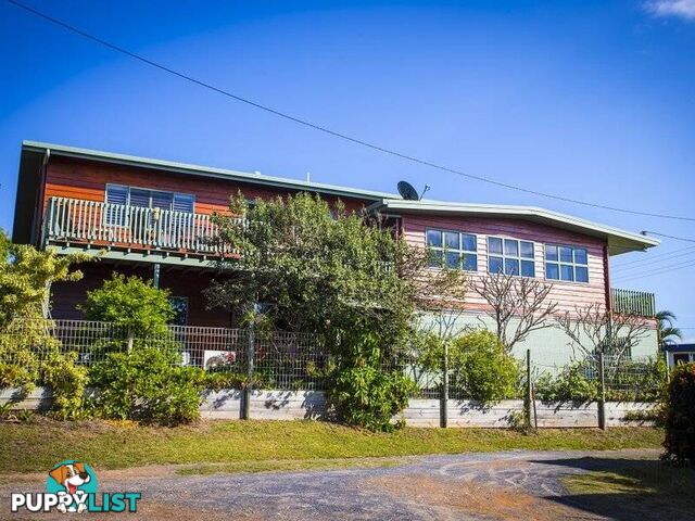 6 Maida Street COOEE BAY QLD 4703