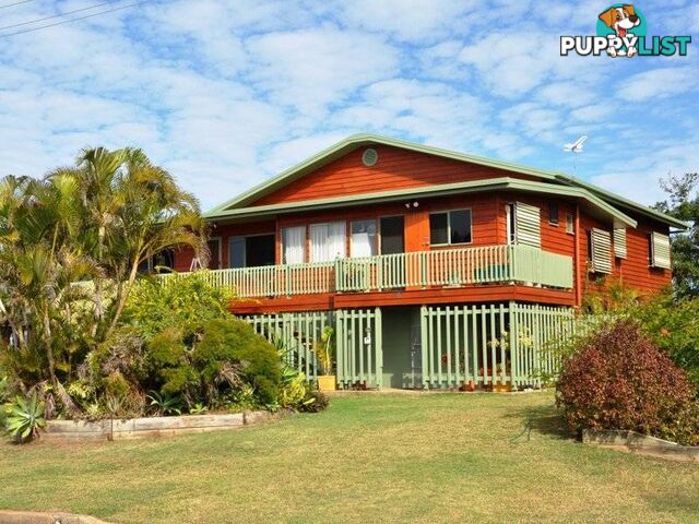 6 Maida Street COOEE BAY QLD 4703