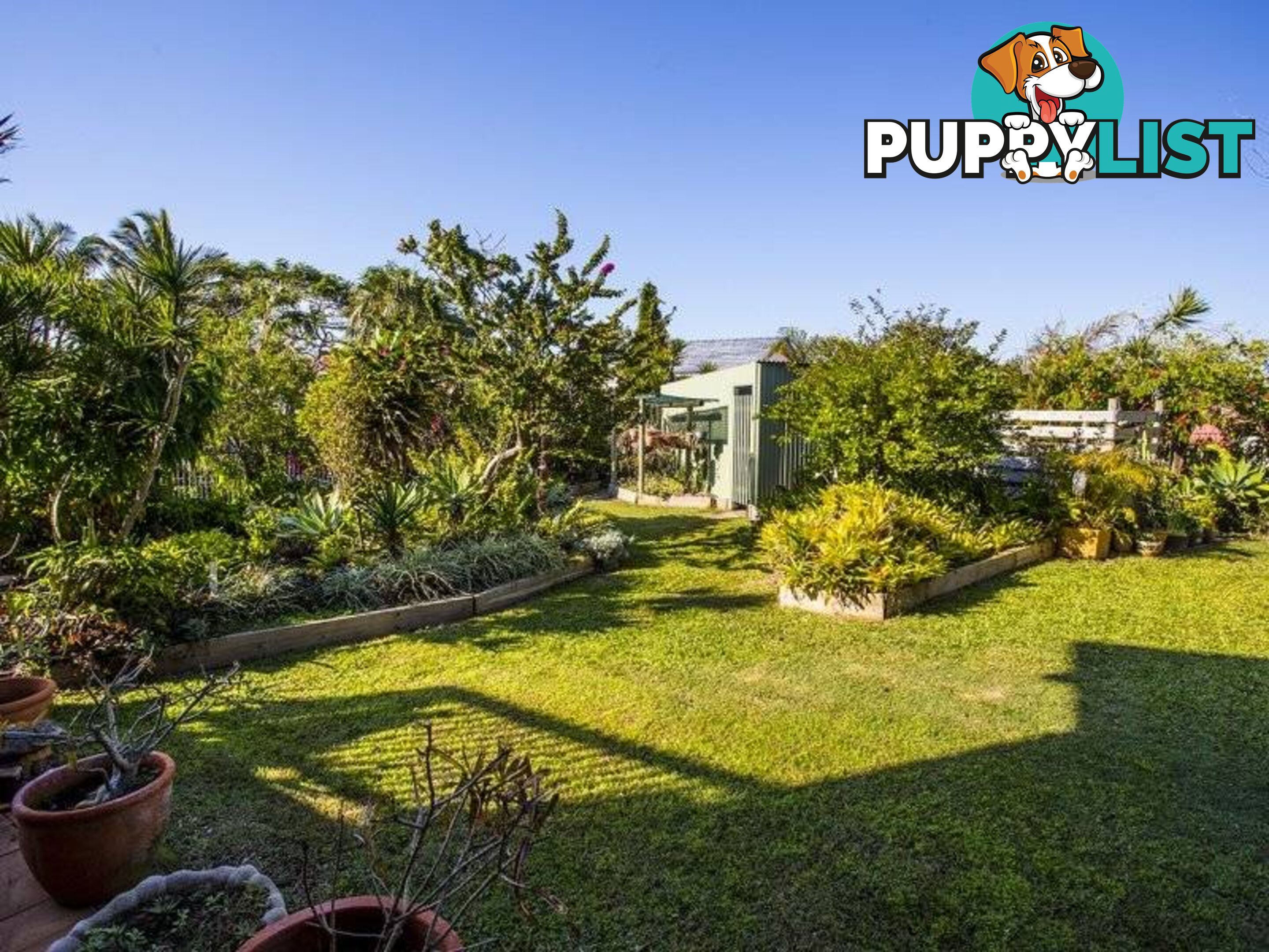 6 Maida Street COOEE BAY QLD 4703