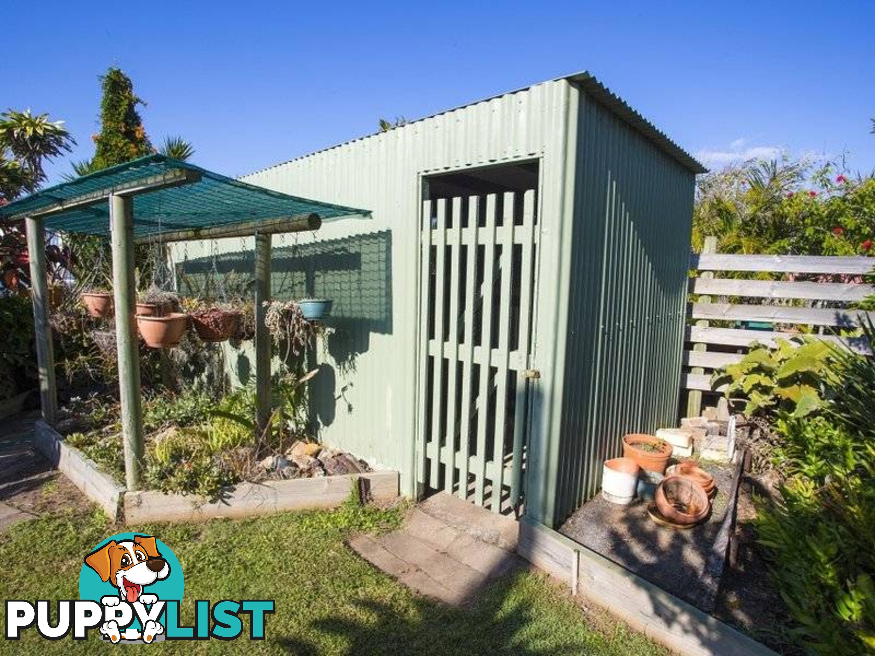 6 Maida Street COOEE BAY QLD 4703