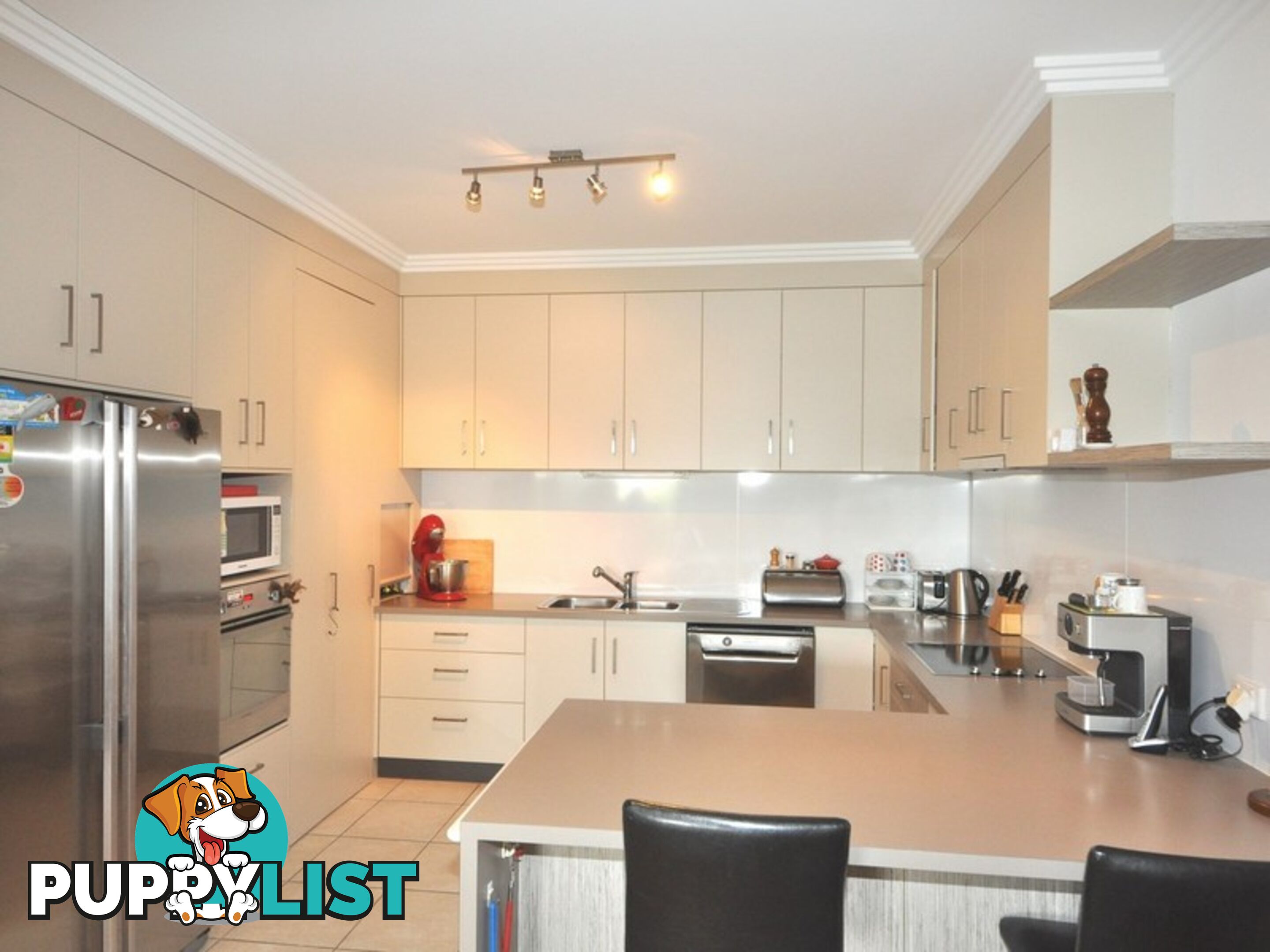 Duplex 2/9 Java Crescent YEPPOON QLD 4703