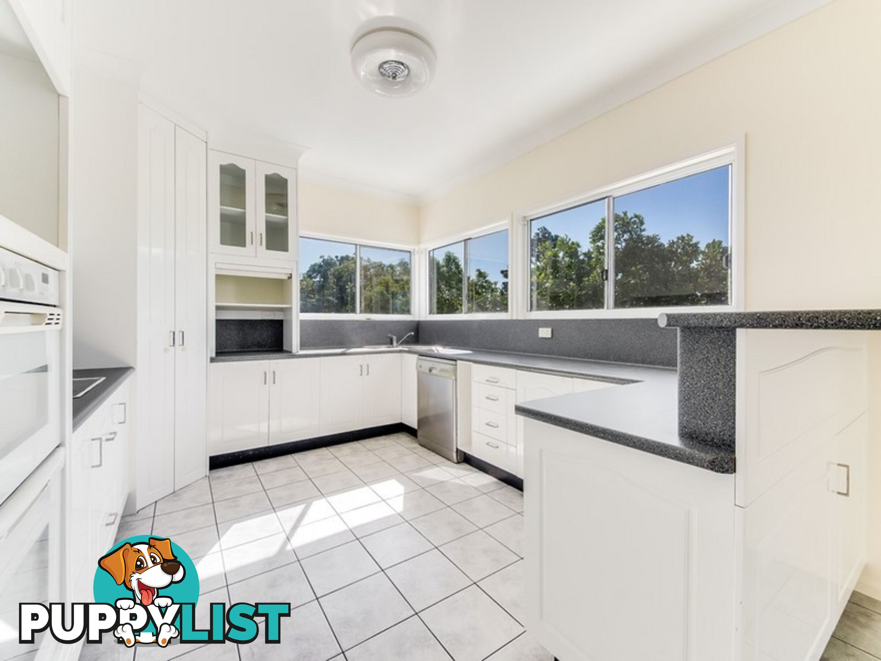 11 Golding Street YEPPOON QLD 4703