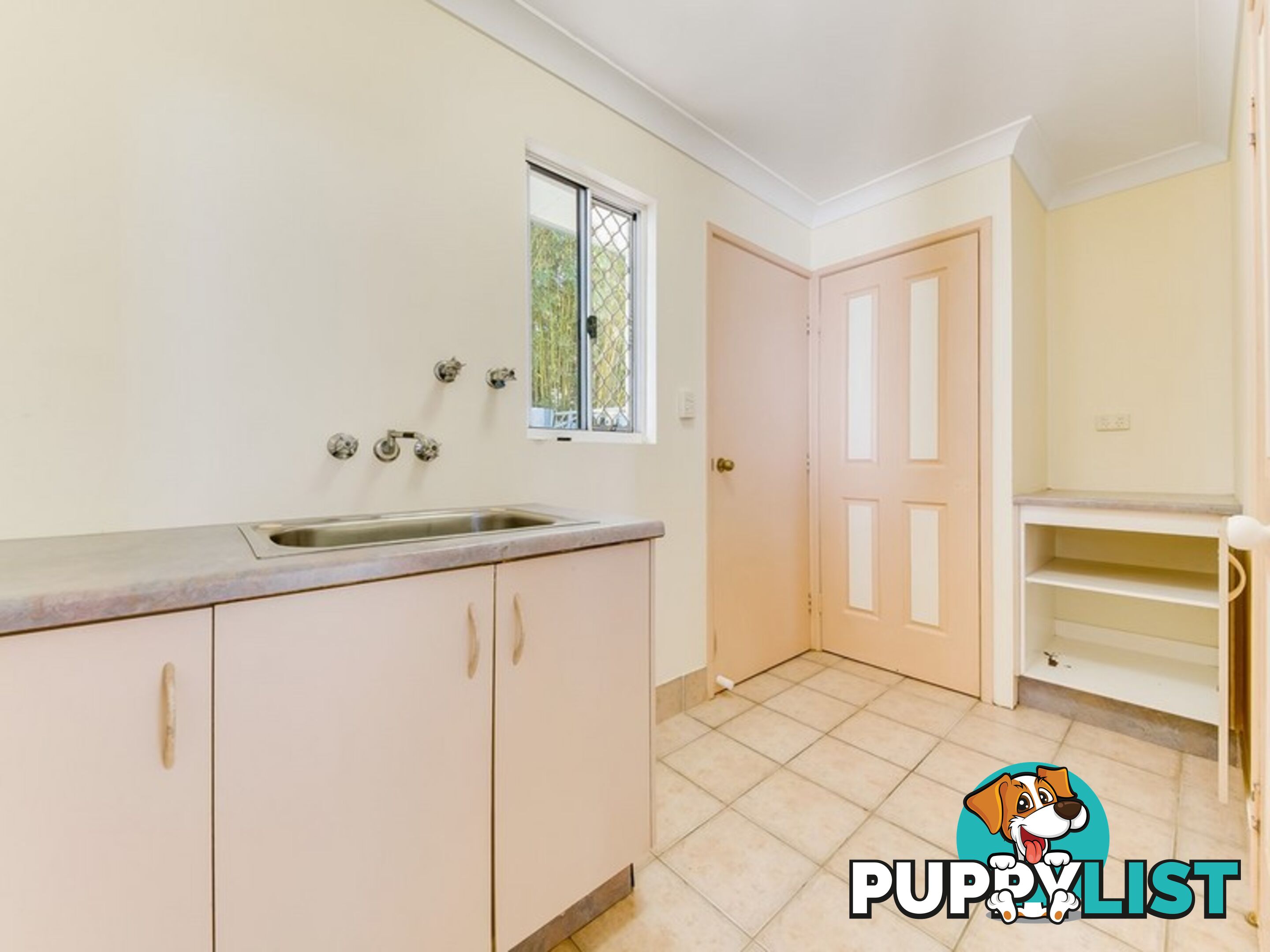 11 Golding Street YEPPOON QLD 4703