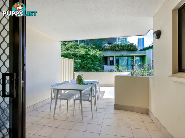 1/474 Upper Edward Street SPRING HILL QLD 4000