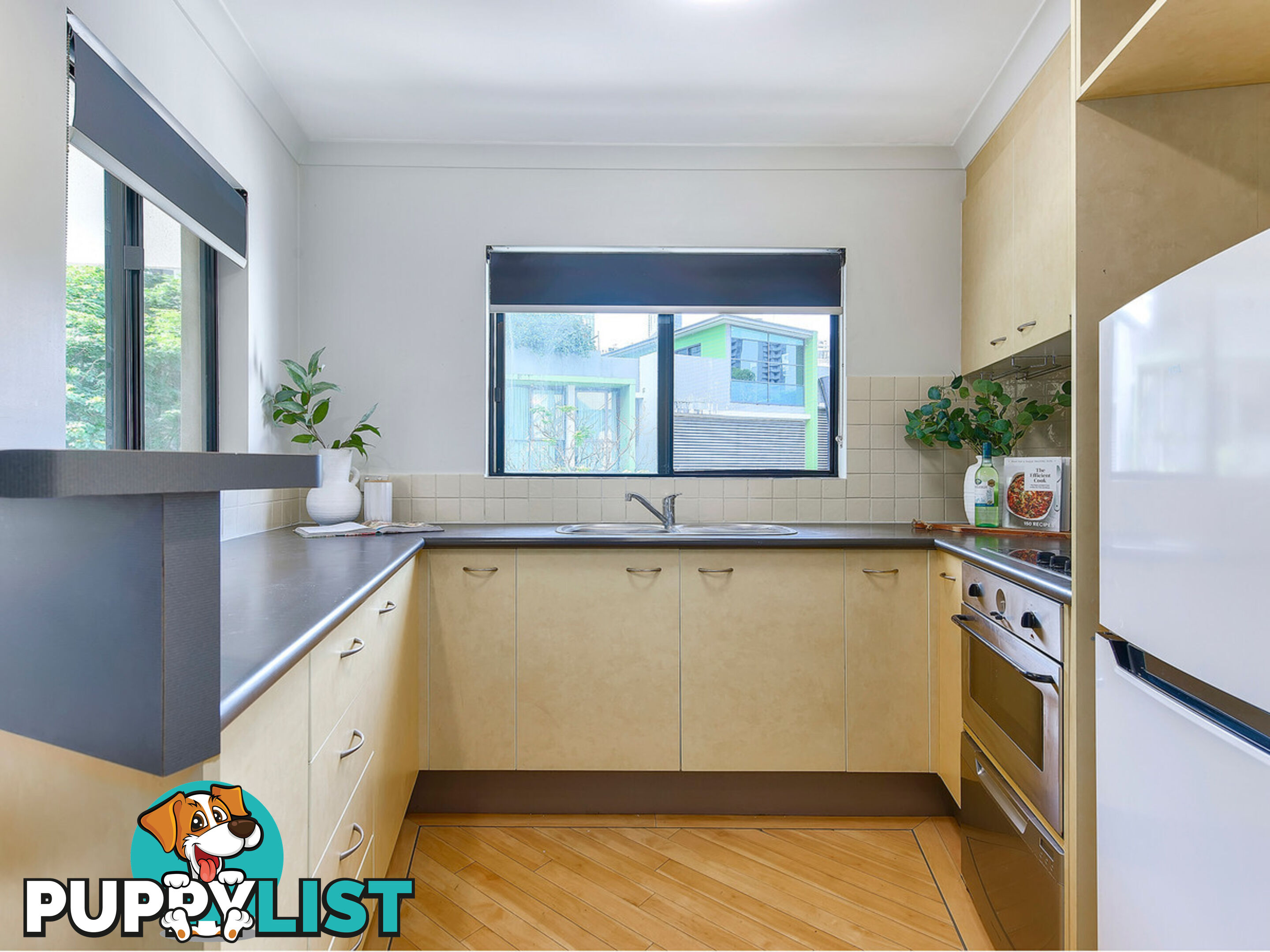 1/474 Upper Edward Street SPRING HILL QLD 4000