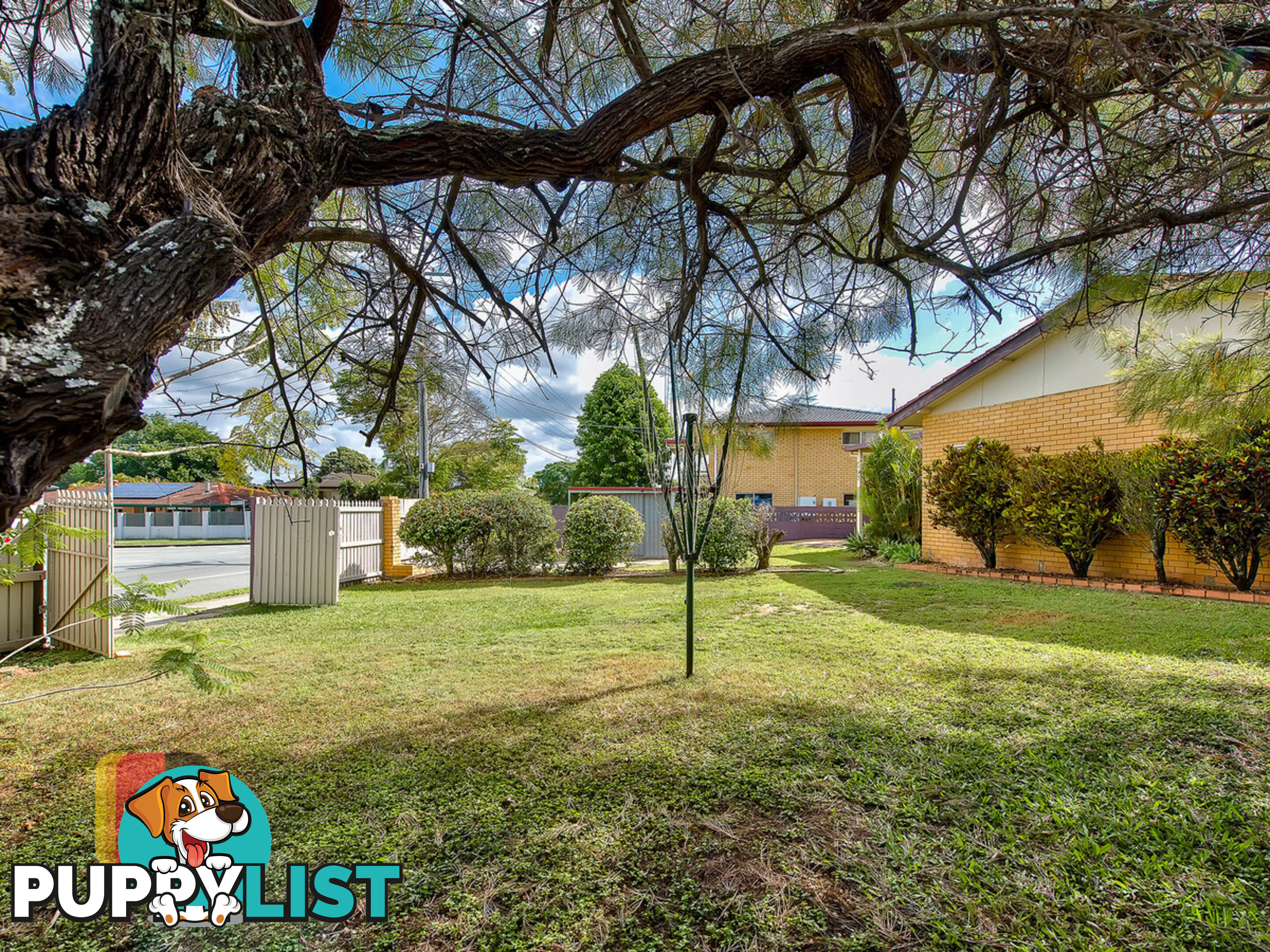 1 Jacaranda Drive ALBANY CREEK QLD 4035